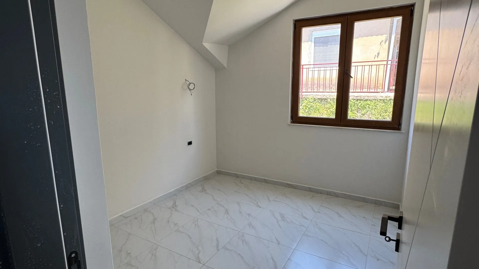 Prodaja, trosoban stan, 105m², Bijela, Herceg Novi