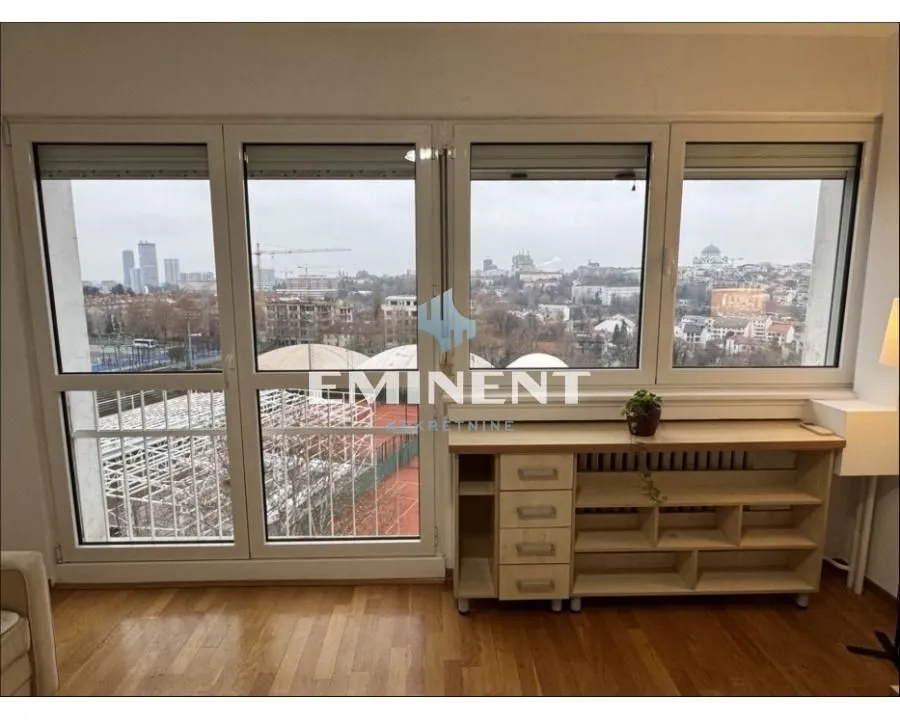 Prodaja, dvosoban stan, 64m², Savski Venac, Beograd