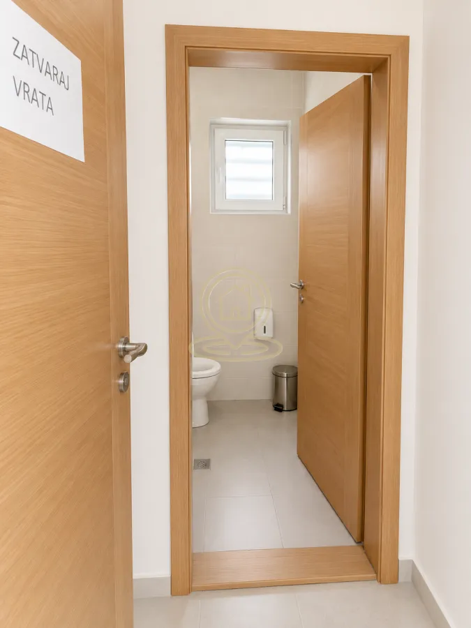 Rent, office space, 65m², Centar, Vrnjačka Banja