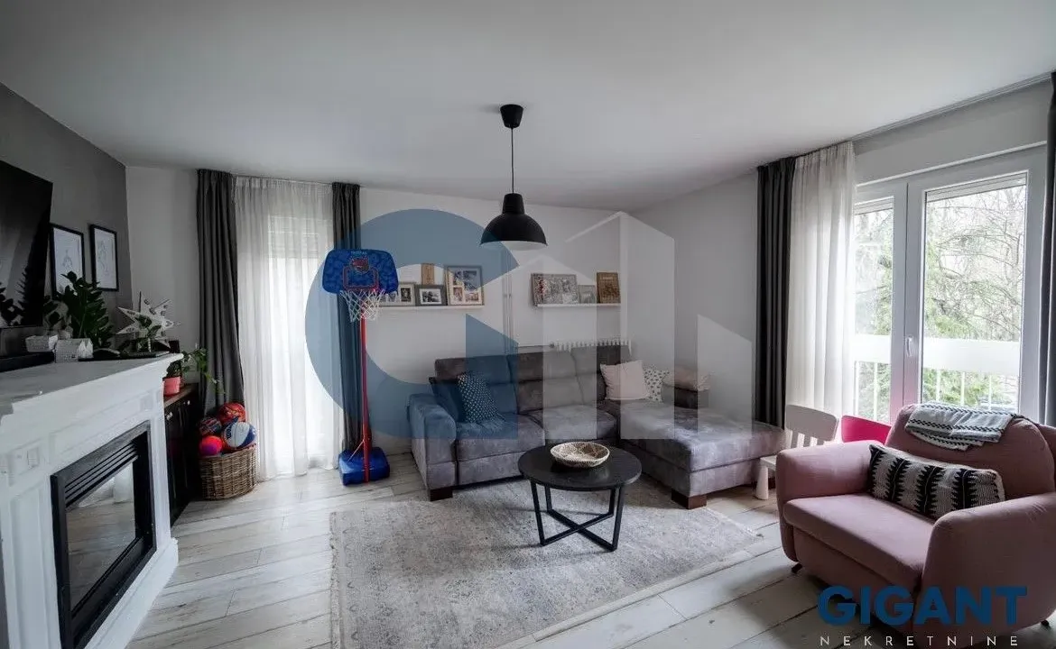 Prodaja, četvorosoban stan, 180m², Vidikovački venac, Rakovica