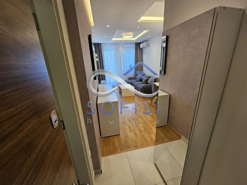 Izdavanje, dvosoban stan, 35m², Socijalno, Novi Sad Sve Podlokacije
