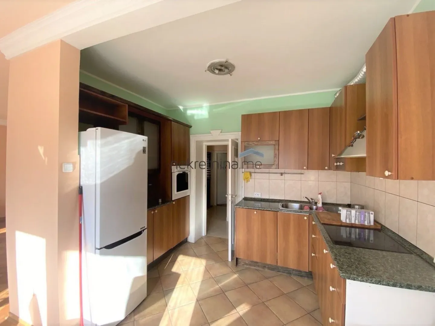 Rent, two bedroom apartment, 90m², Centar, Podgorica