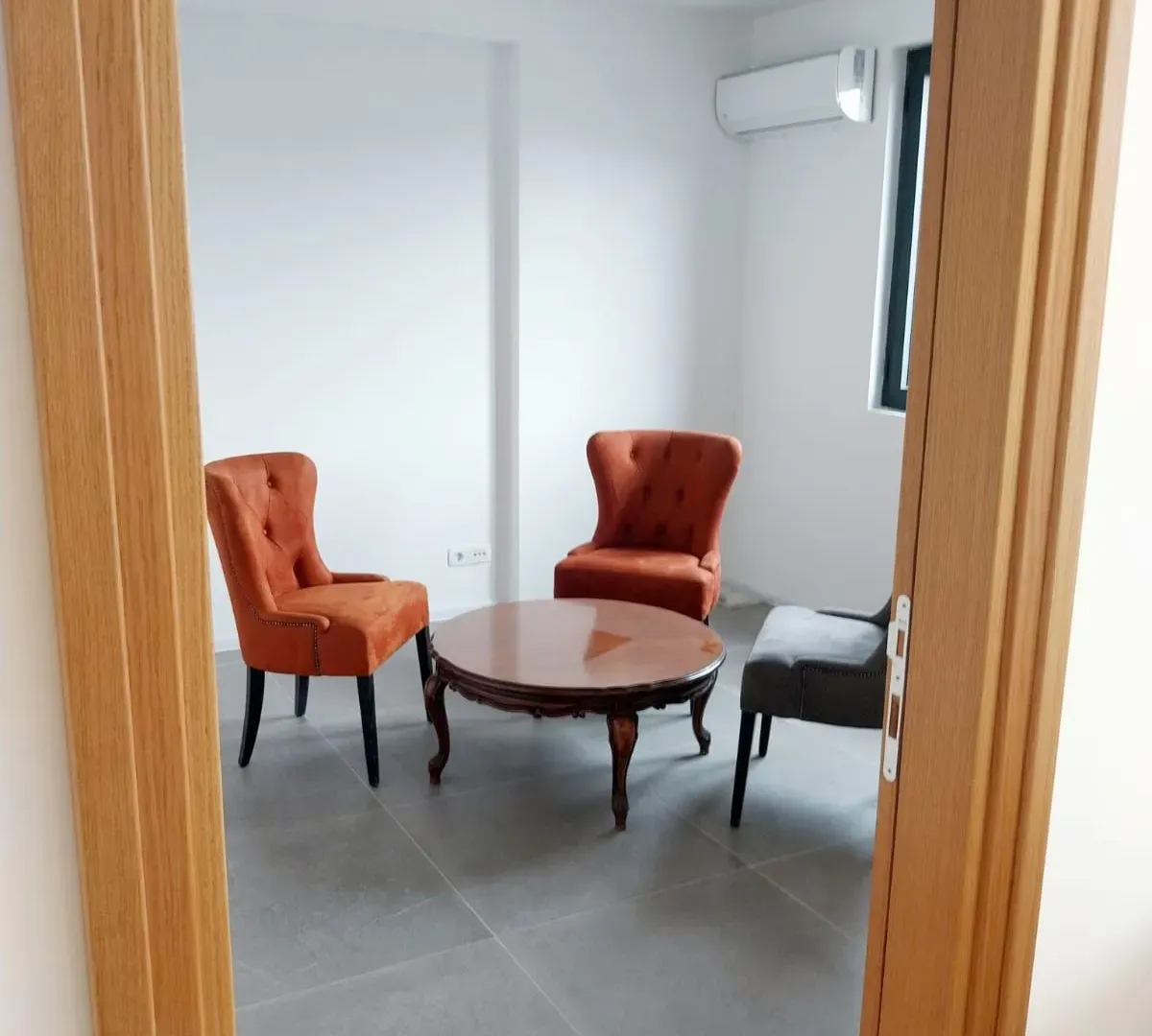 Rent, office space, 120m², Centar, Podgorica
