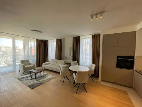 Izdavanje, trosoban stan, 89m², Savski Venac, Beograd - image 6