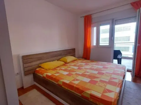 Izdavanje, jednosoban stan, 47m², Budva, Crna Gora - image 2