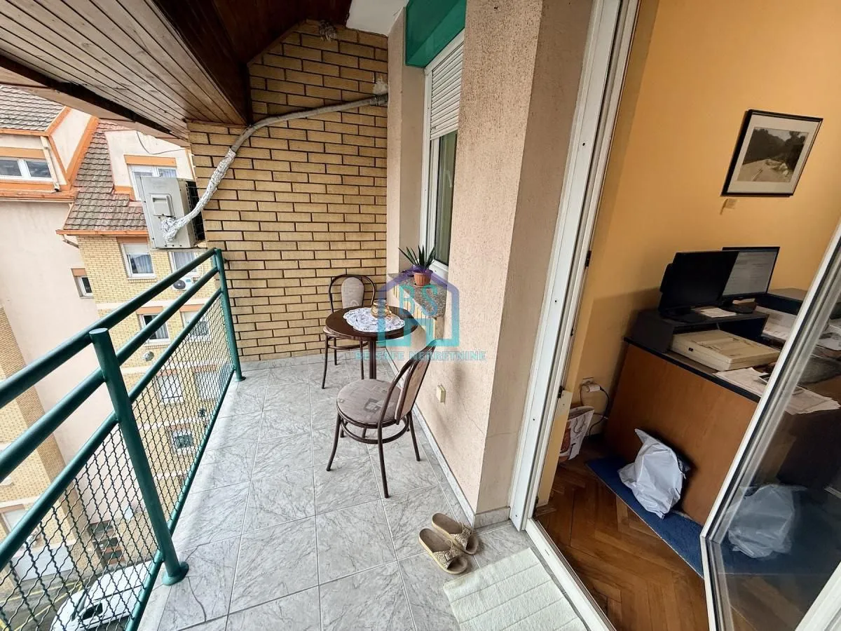 Prodaja, trosoban stan, 86m², Nova Detelinara, Novi Sad Sve Podlokacije