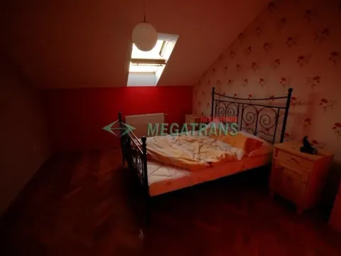 Izdavanje, četvorosoban stan, 110m², Novi Sad Sve Podlokacije, Novi Sad - image 16