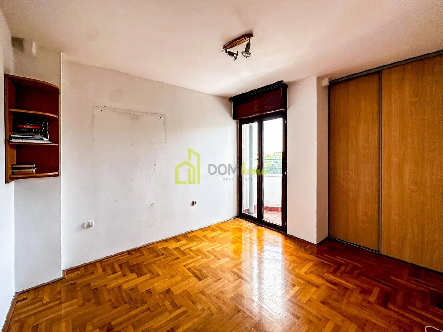 Prodaja, trosoban stan, 105m², Blok 6, Podgorica