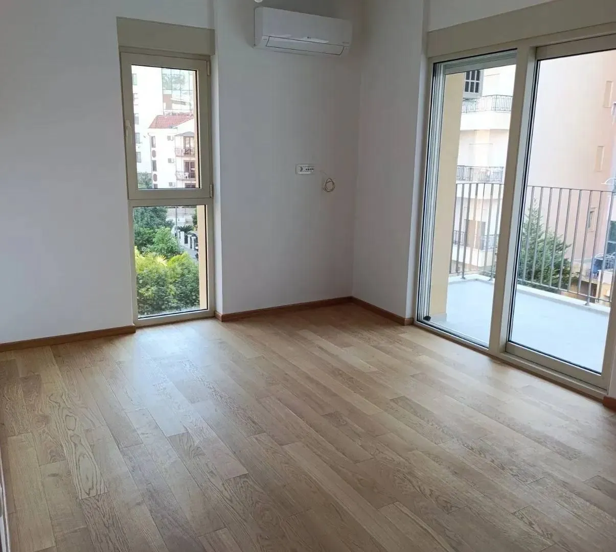 Sale, two bedroom apartment, 65m², Centar, Budva