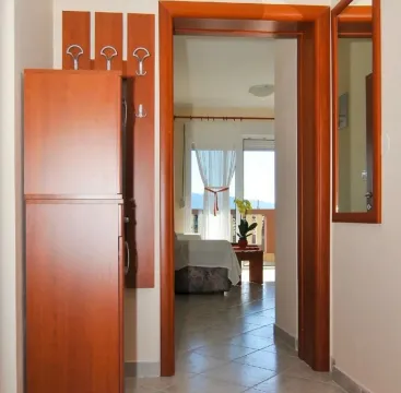 Rent, one bedroom apartment, 48m², Seljanovo, Tivat - image 5