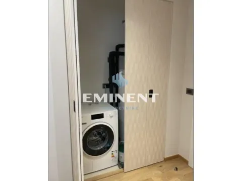 Izdavanje, trosoban stan, 100m², Gundulićev Venac, Beograd - image 11