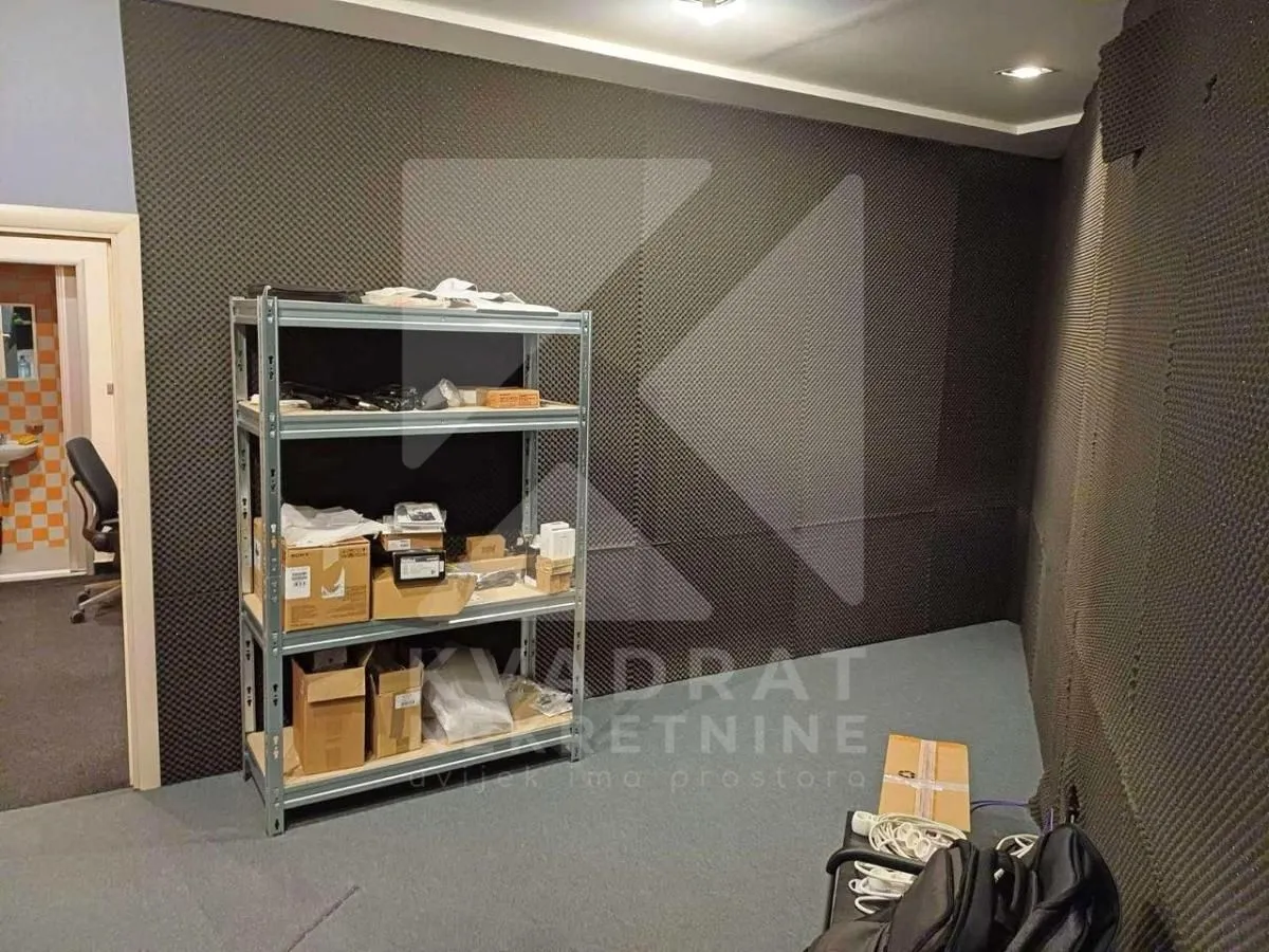 Rent, office space, 60m², Momišići, Podgorica