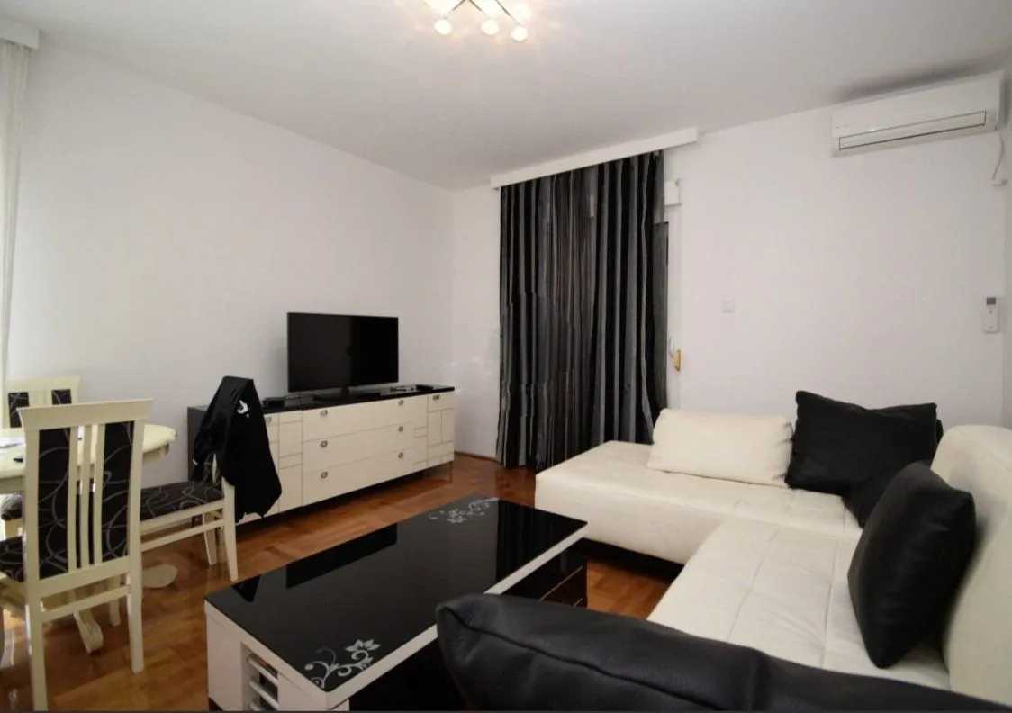 Izdavanje, jednosoban stan, 51m², Zabjelo, Podgorica
