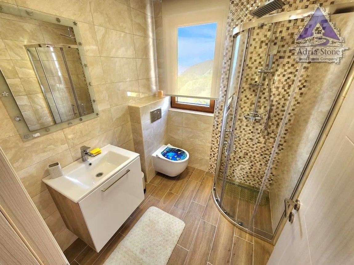 Sale, house, 199m², Kuljače, Budva