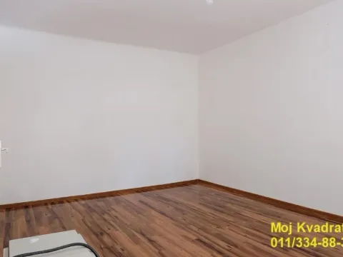 Sale, two bedroom apartment, 69m², Južni Bulevar, Vračar Sve Podlokacije - image 2