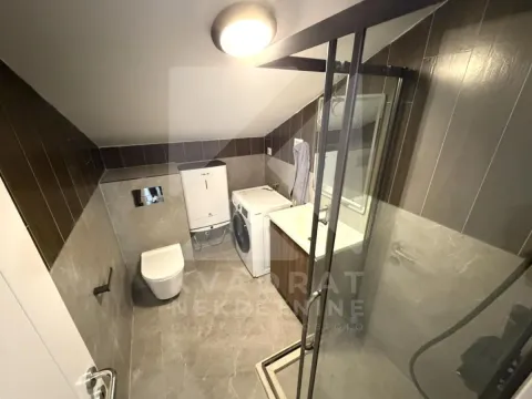 Prodaja, garsonjera, 45m², Tološi, Podgorica - image 8