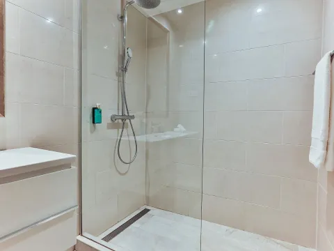 Prodaja, dvosoban stan, 126m², Luštica Bay, Tivat - image 11