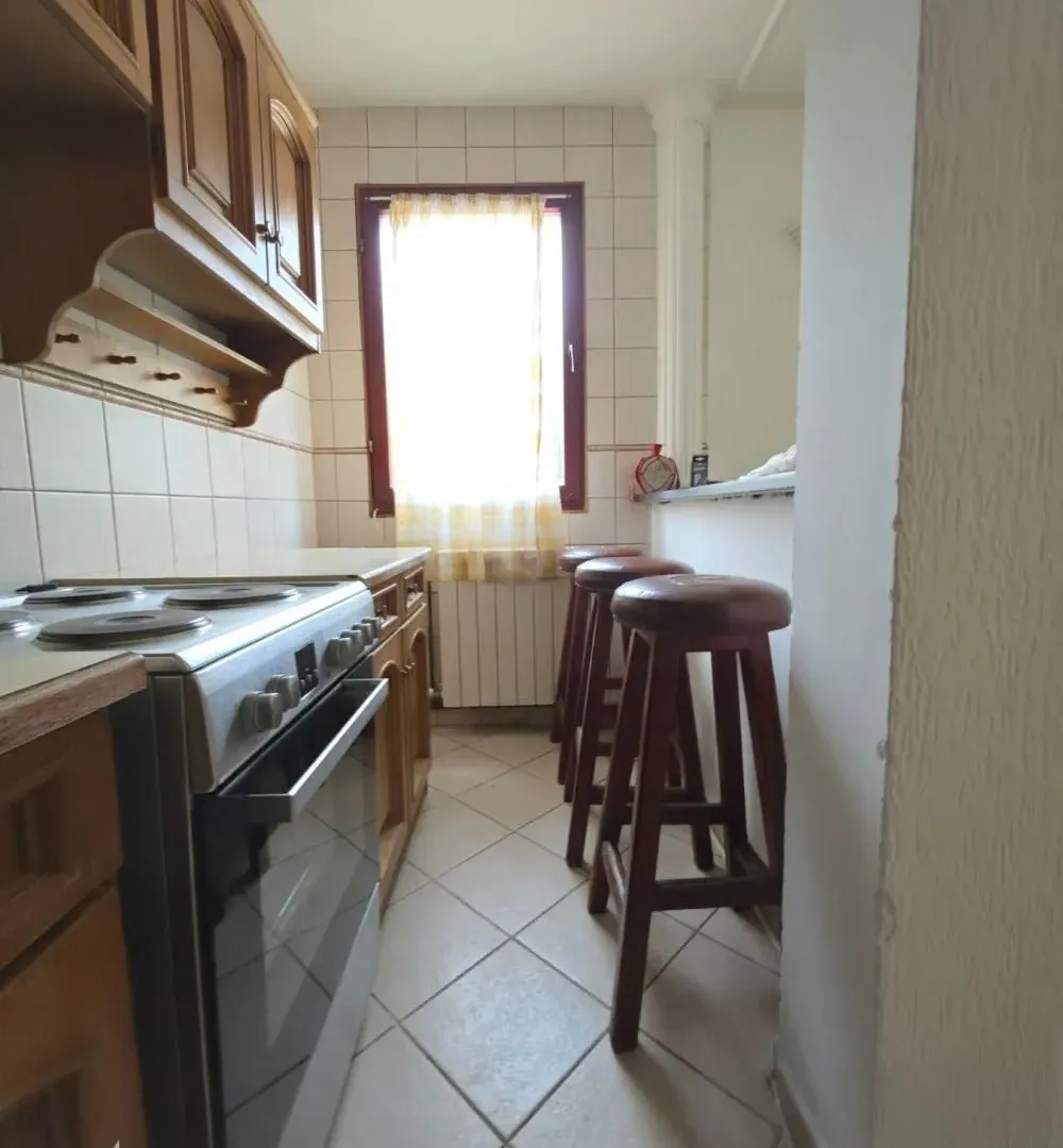 Sale, three bedroom apartment, 71m², Zemun Centar, Zemun Sve Podlokacije