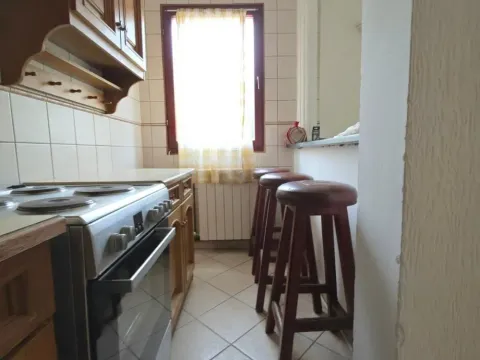 Sale, three bedroom apartment, 71m², Zemun Centar, Zemun Sve Podlokacije - image 10