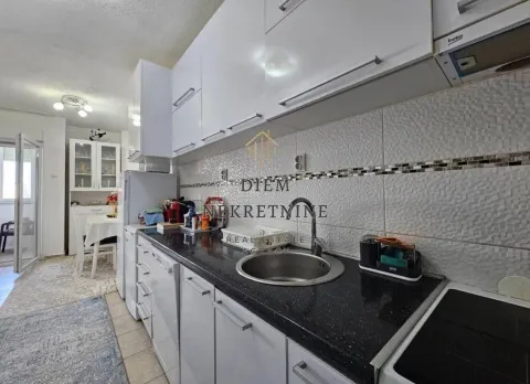 Sale, three bedroom apartment, 84m², Centar, Bar - image 8