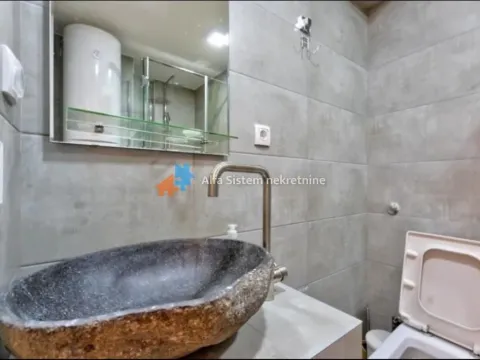 Izdavanje, stan, 37m², Stari Grad, Beograd - image 18