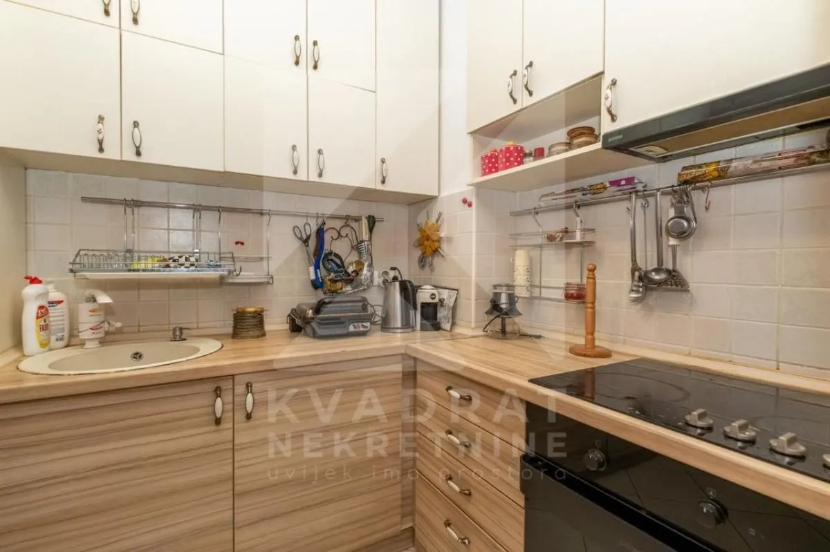 Rent, three bedroom apartment, 97m², Blok 9, Podgorica