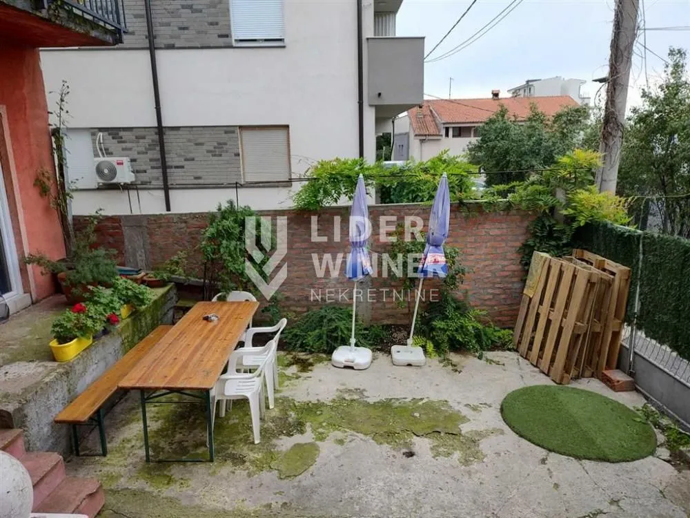 Sale, house, 192m², Lekino Brdo, Voždovac Sve Podlokacije