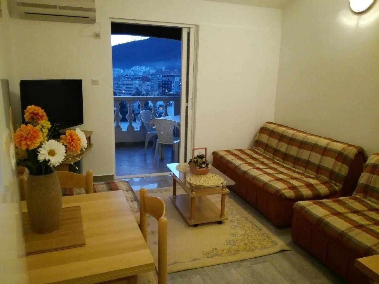 Rent, studio apartment, 27m², Lazi, Budva
