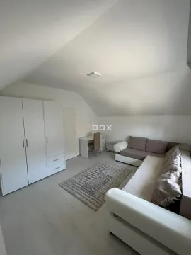Izdavanje, jednosoban stan, 50m², Crveni Krst, Niš - image 8