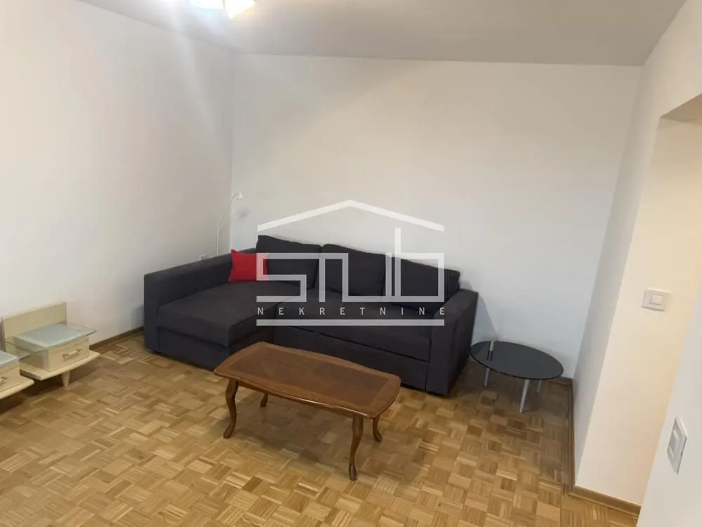 Rent, two bedroom apartment, 50m², Čukarica, Beograd
