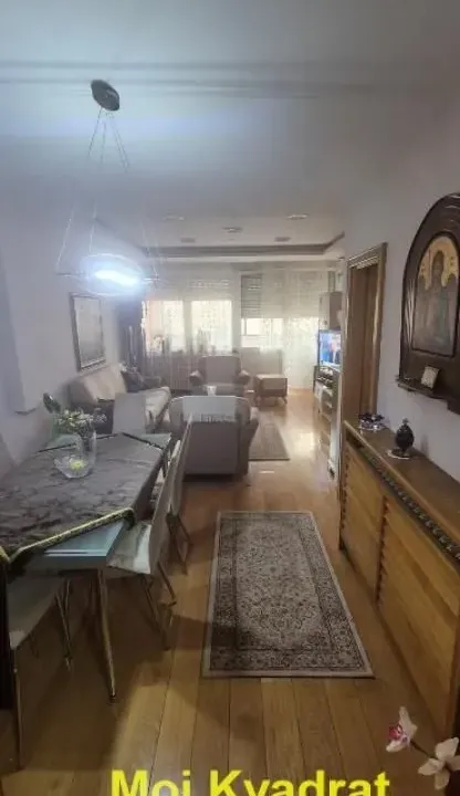 Sale, house, 250m², Voždovac Sve Podlokacije, Beograd