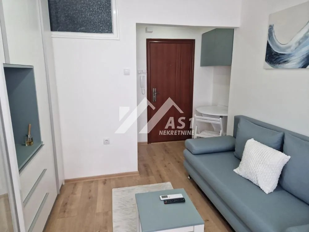 Rent, apartment, 18m², Grbavica, Novi Sad Sve Podlokacije