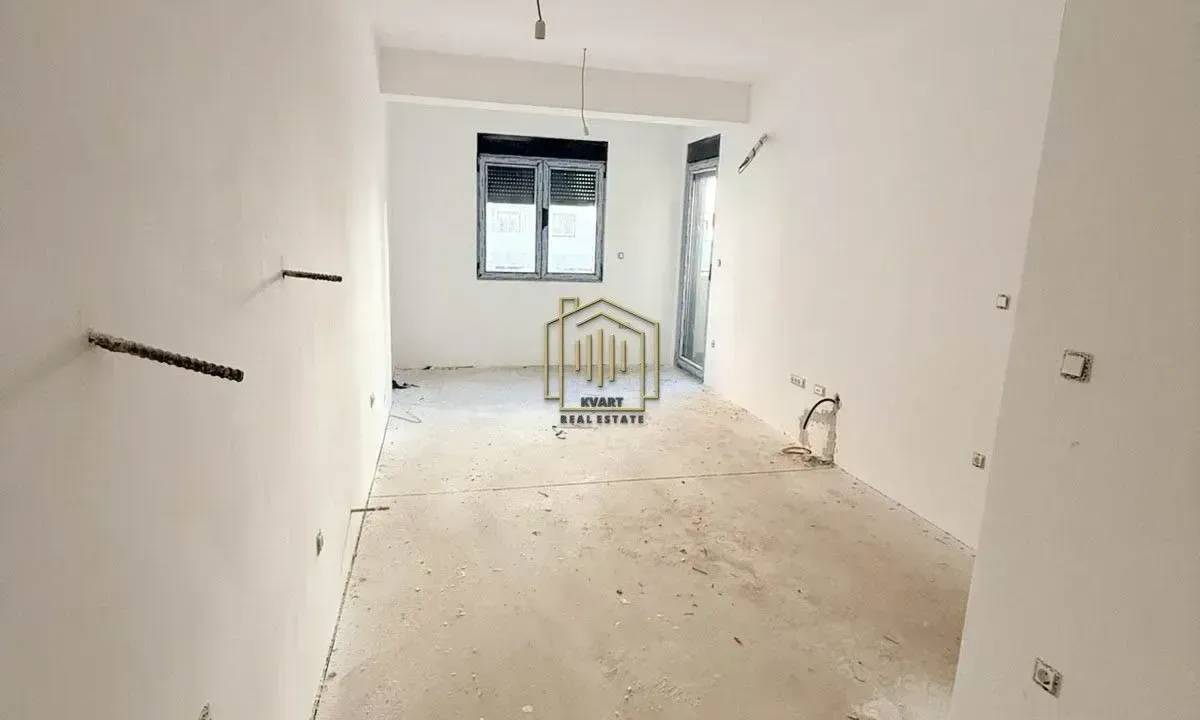 Prodaja, jednosoban stan, 43m², Stari Aerodrom, Podgorica