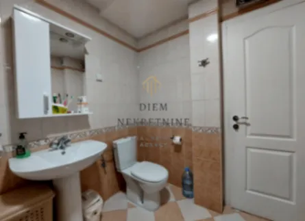 Prodaja, dvosoban stan, 48m², Dobrota, Kotor - image 4