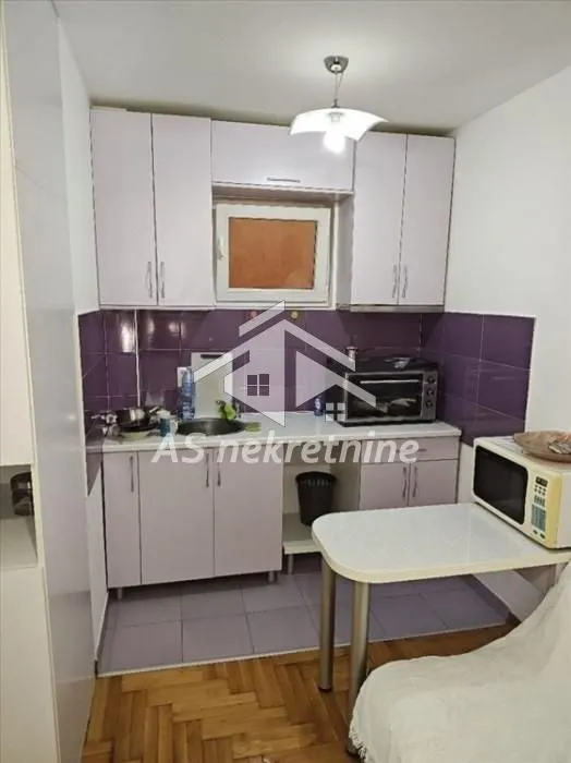 Rent, two bedroom apartment, 52m², Đeram Pijaca, Beograd