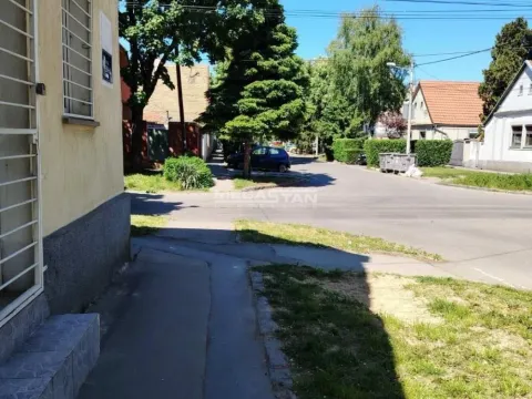 Prodaja, kuća, 228m², Zemun Novi Grad, Zemun Sve Podlokacije - image 4
