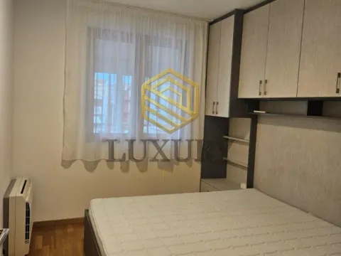 Izdavanje, jednosoban stan, 43m², Tološka šuma, Podgorica - image 4