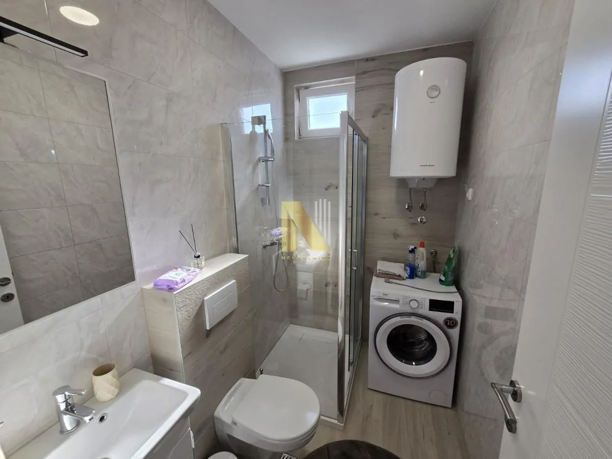 Prodaja, četvorosoban stan, 88m², Adice, Novi Sad Sve Podlokacije