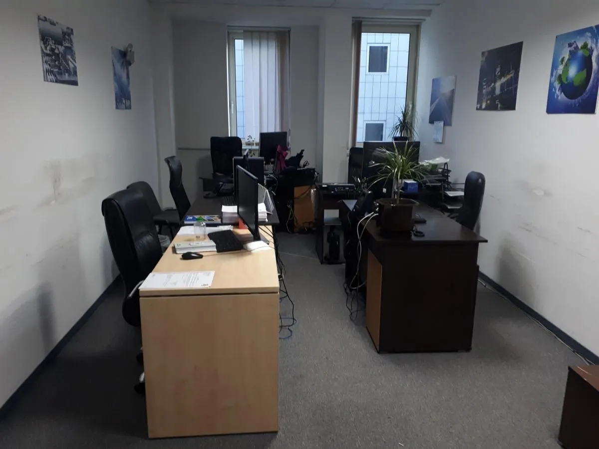 Rent, office space, 650m², Slavija, Vračar Sve Podlokacije