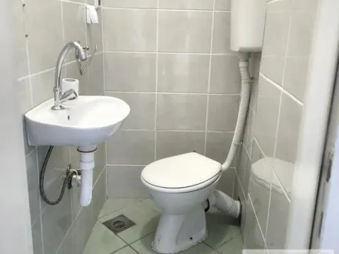 Rent, house, 120m², Sremska Kamenica, Petrovaradin - image 36
