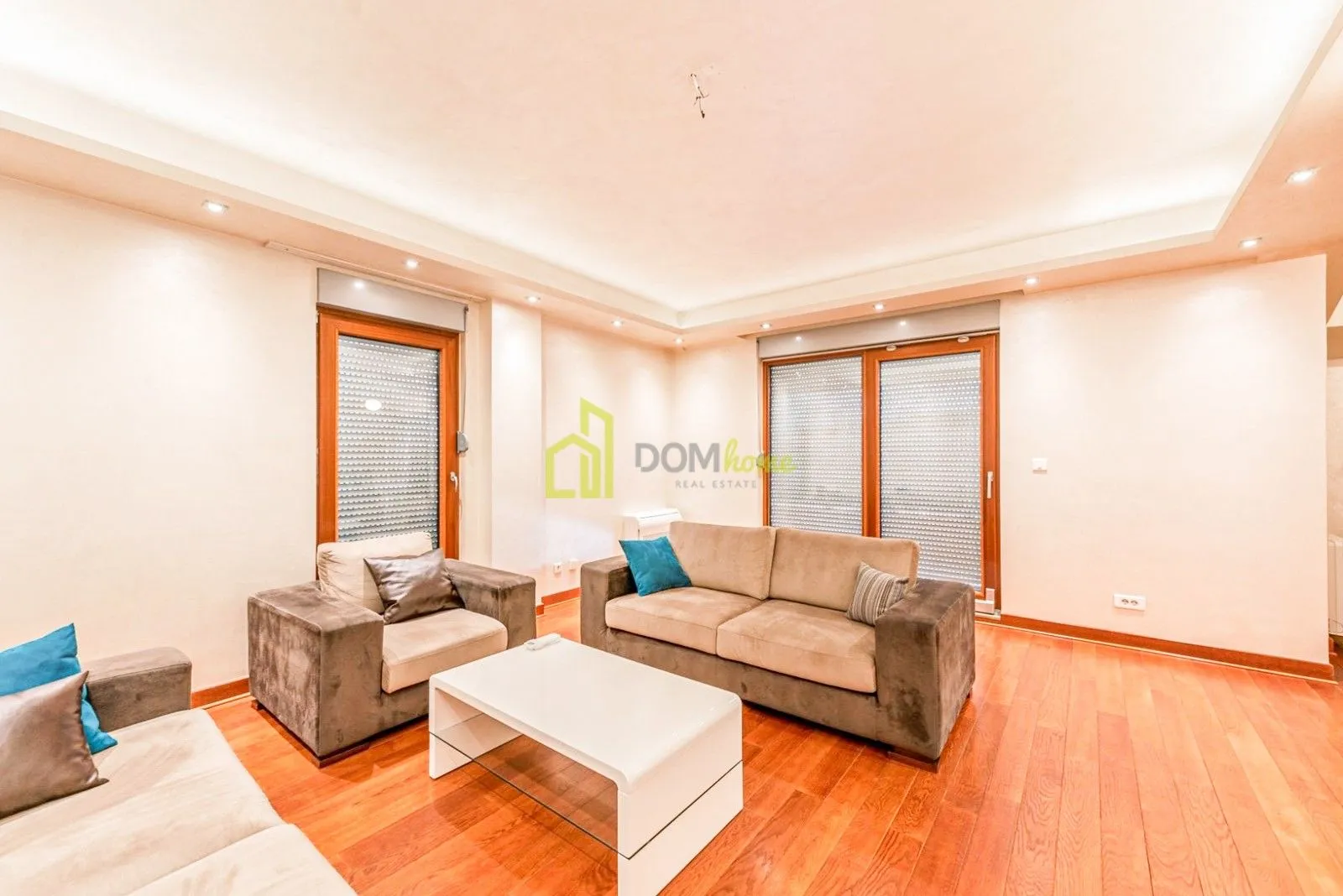 Prodaja, trosoban stan, 127m², Momišići, Podgorica