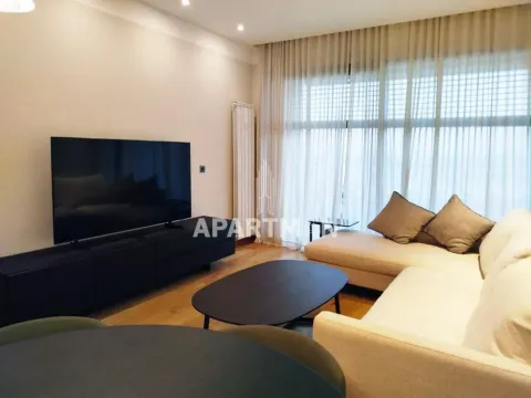 Izdavanje, četvorosoban stan, 89m², Stari Grad, Beograd - image 4
