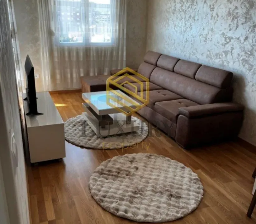 Prodaja, jednosoban stan, 43m², Stari Aerodrom, Podgorica