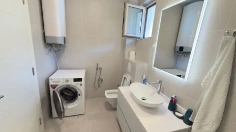 Prodaja, trosoban stan, 104m², Bečići, Budva - image 14