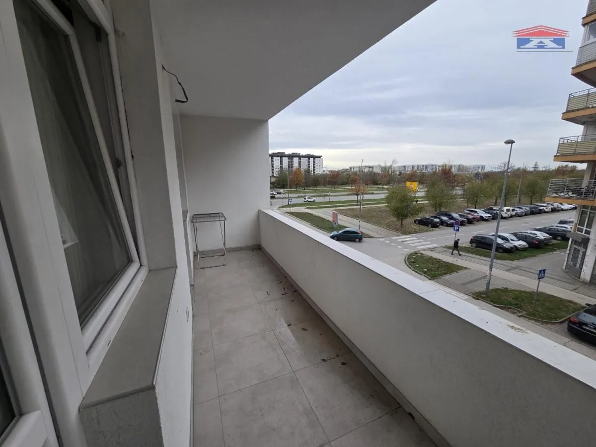 Izdavanje, dvosoban stan, 55m², Nova Detelinara, Novi Sad Sve Podlokacije
