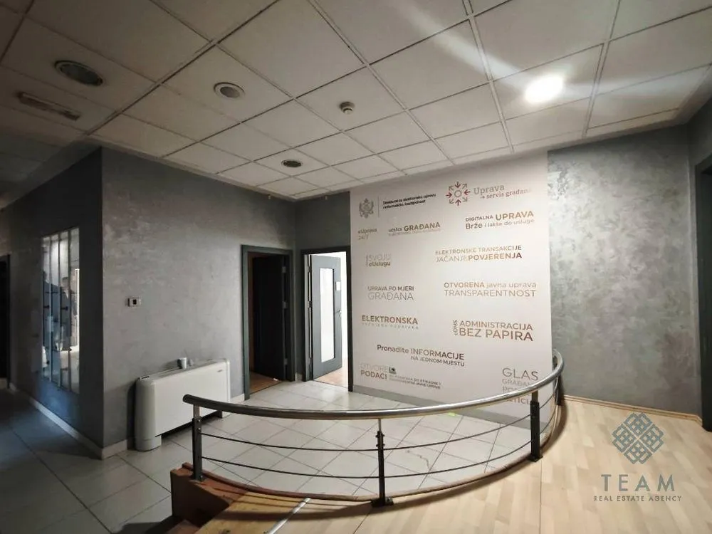 Prodaja, poslovni prostor, 315m², Centar, Podgorica