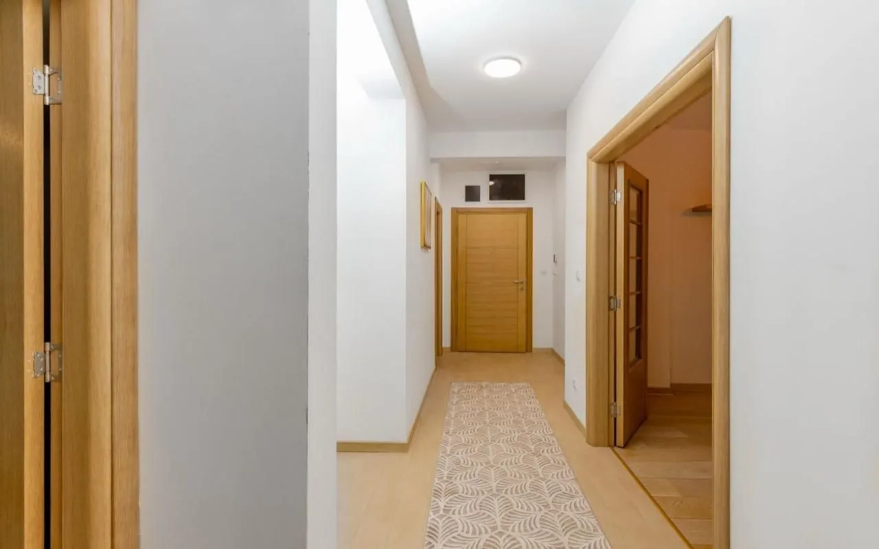 Prodaja, trosoban stan, 107m², Pržno, Budva