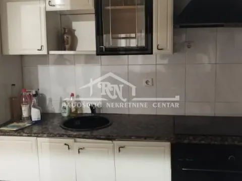 Rent, three bedroom apartment, 84m², Slavija, Vračar Sve Podlokacije - image 5