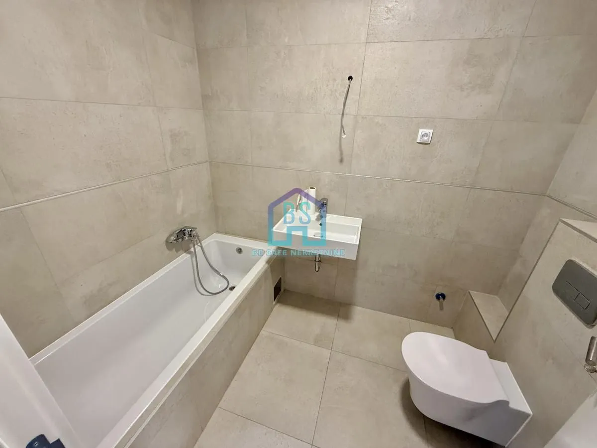 Prodaja, trosoban stan, 72m², Alibegovac, Petrovaradin