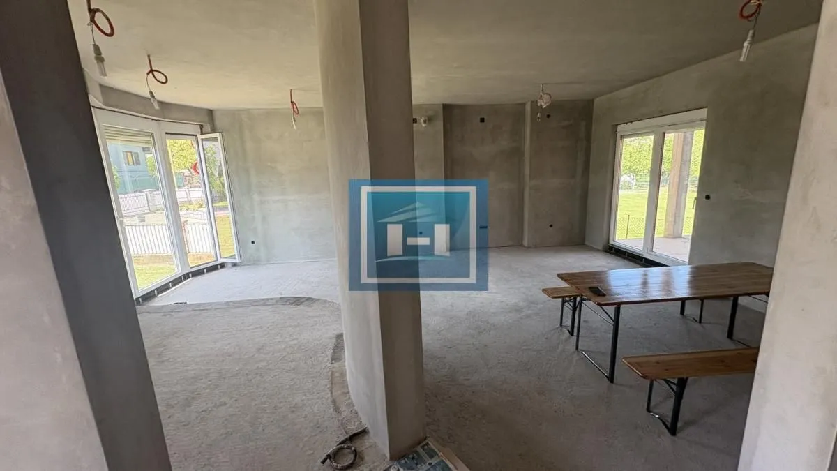 Prodaja, kuća, 170m², Budžino brdo, Jagodina